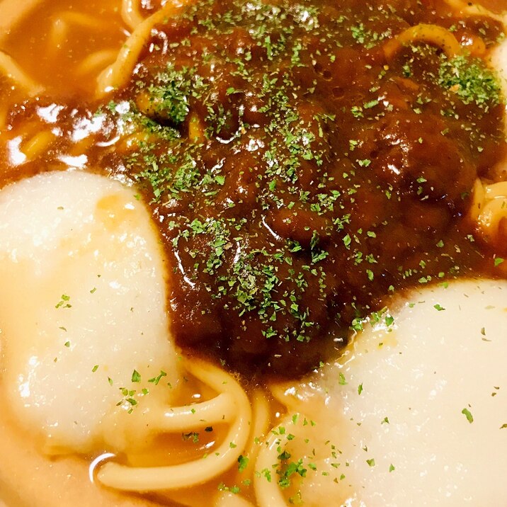 鍋の素＆レトルトカレー●簡単にできるカレーうどん鍋